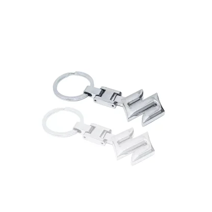 Breloc Suzuki Premium - un accesoriu elegant și durabil pentru fanii Suzuki cutie cadou Magrot 20395 - imagine 3