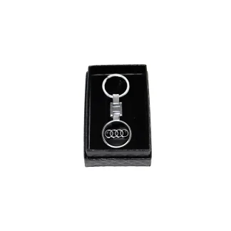 Breloc premium Audi 3d cu doua fete, cutie cadou Magrot 20170