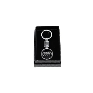 Breloc premium Audi 3d cu doua fete, cutie cadou Magrot 20170